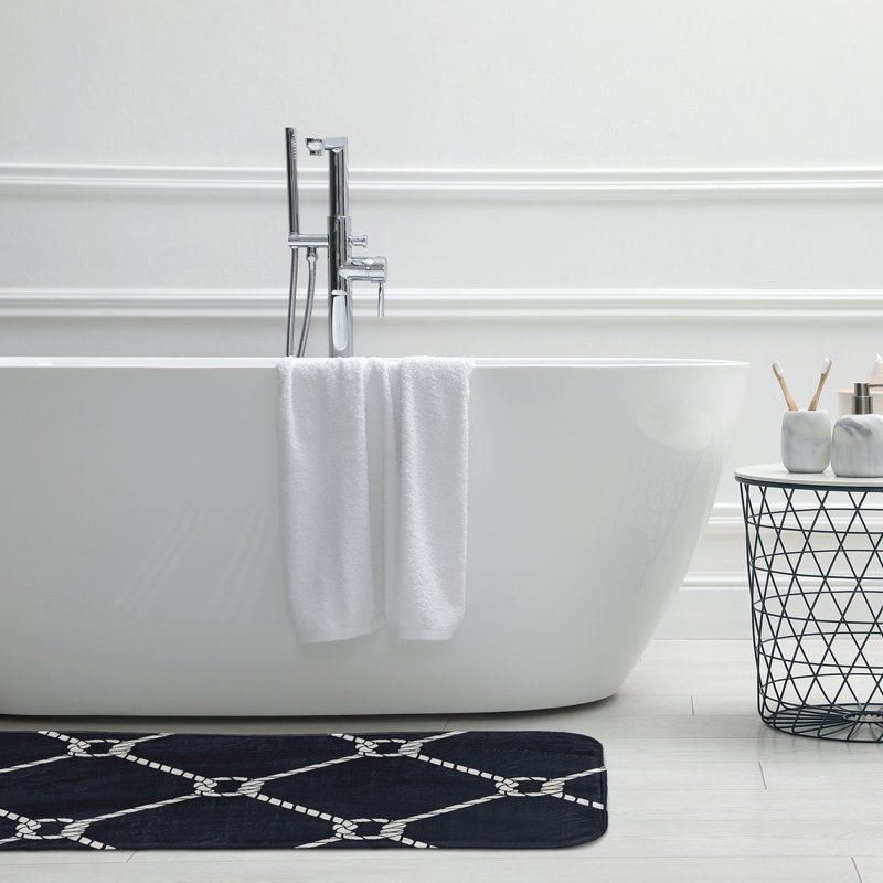 Tapis de bain Nautical Nights, L 21 po x L 34 po, Noir