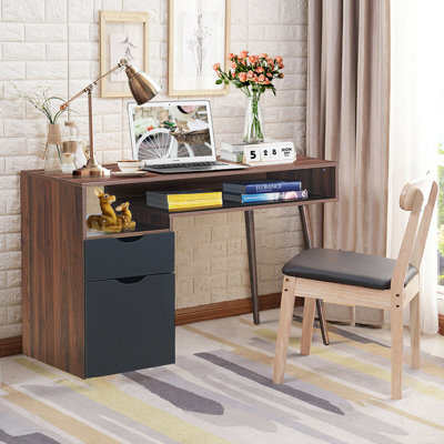 Bureau de station de travail study