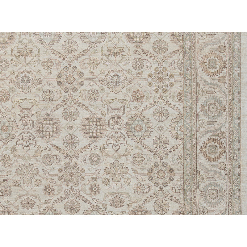 Hand-Knotted High-Quality Beige Area Rug