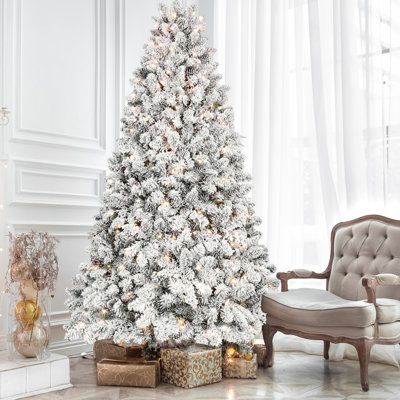 Flocked Christmas Tree with 850 UL Lights & 63 Pine Cones – Snowy PVC Tips, Hinged Structure, Stable Metal Stand, Easy Setup –  Holiday Décor for Large Spaces