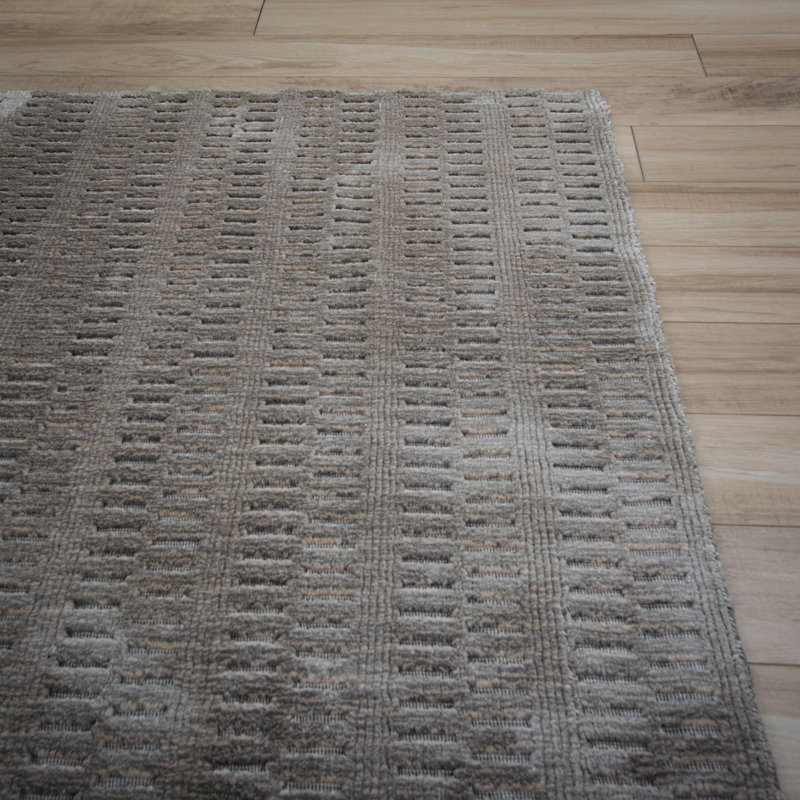 Hand-Loomed Area Rug, 5' x 8'