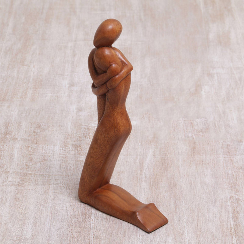 Enan Figurines & Sculptures
