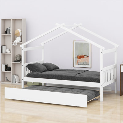 Lit en bois avec couchette