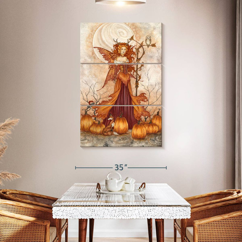 Kelan Pumpkin Queen, 50" H x 32" W