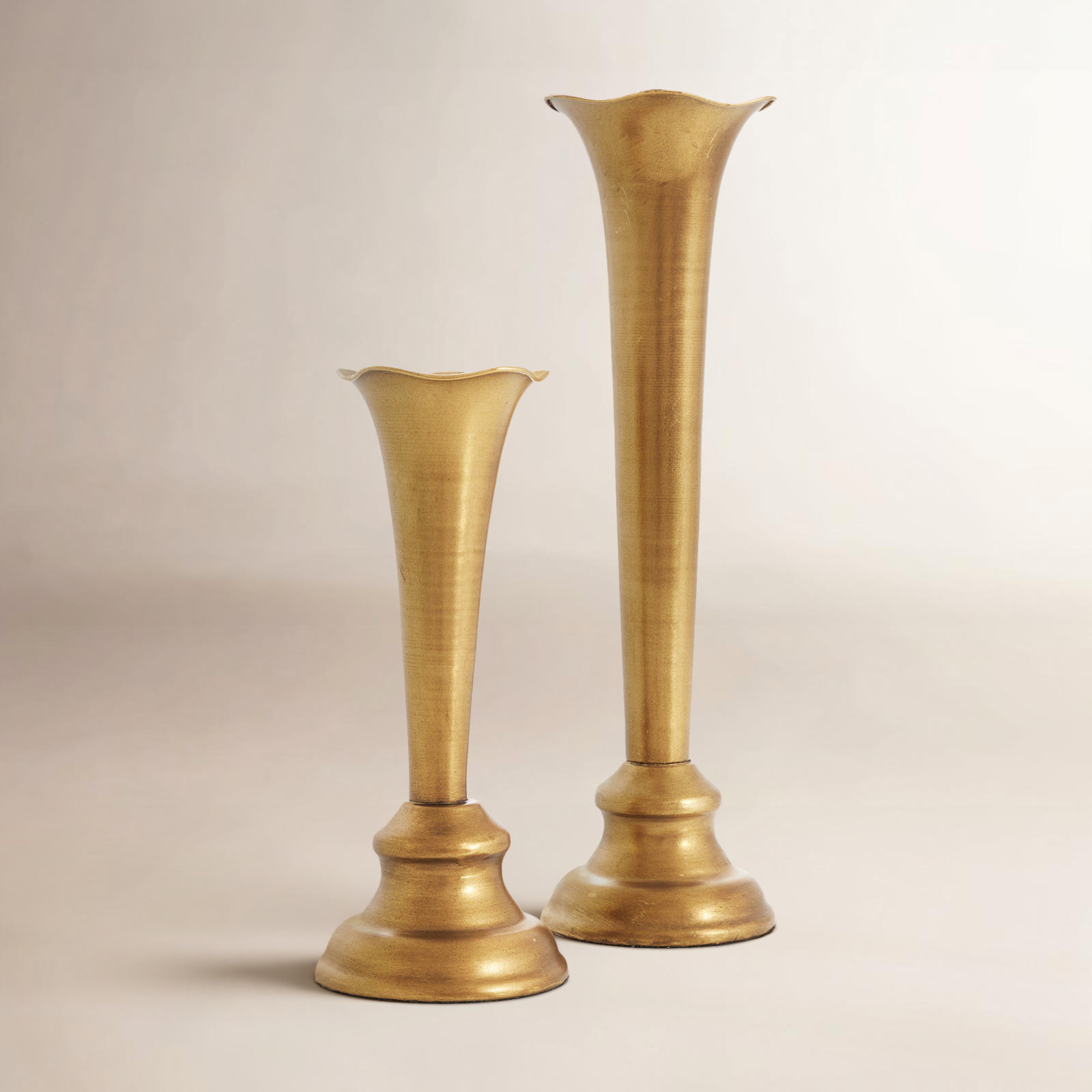 Pillar Candle Holder