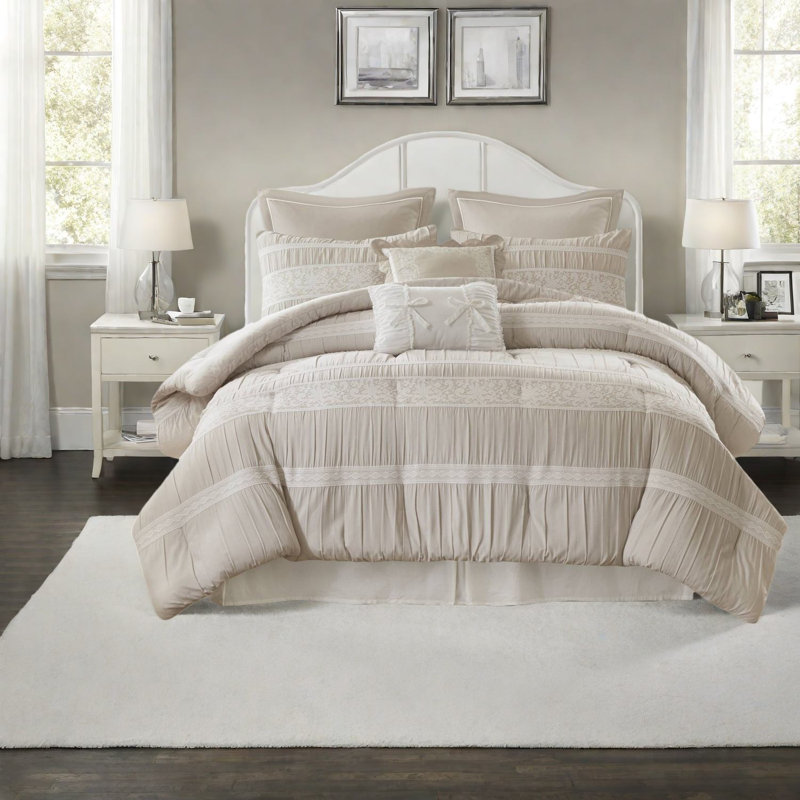 Romantic Jacquard Bedding Set, Polyester Queen Size Comforter For Home