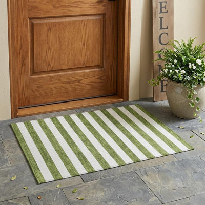 Tapis extérieur lavable antidérapant à rayures vert olive 2 pi x 3 pi