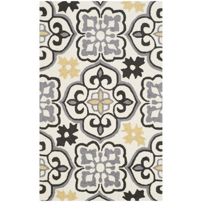 Dilpreet Hand Hooked Performance Geometric Rug