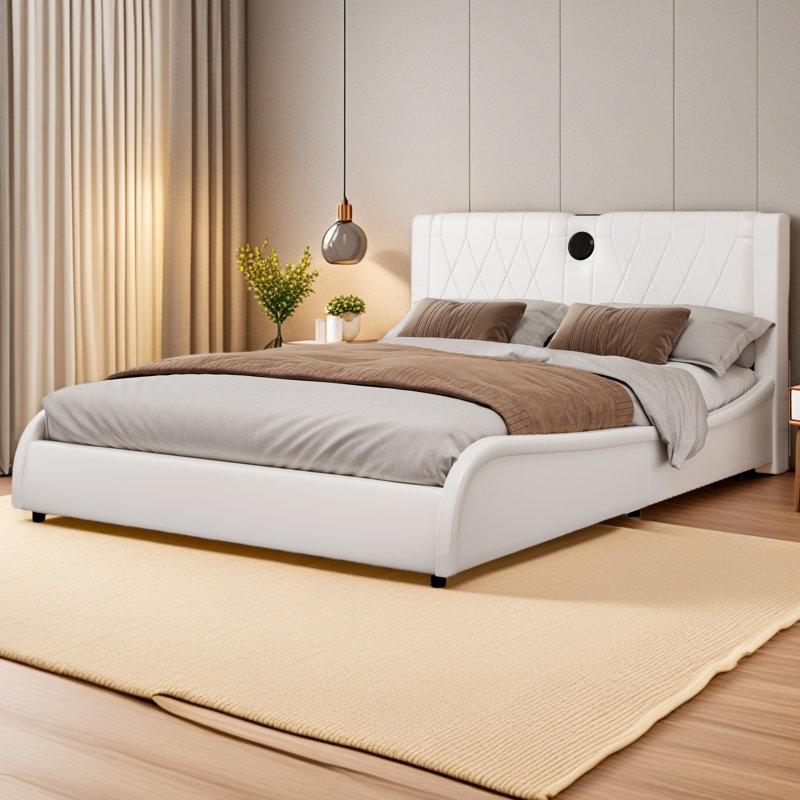 Lit plateforme tapissier luxueux en similicuir avec tête de lit épaisse, haut-parleurs Bluetooth et lumière DEL RVB, aucun sommier nécessaire