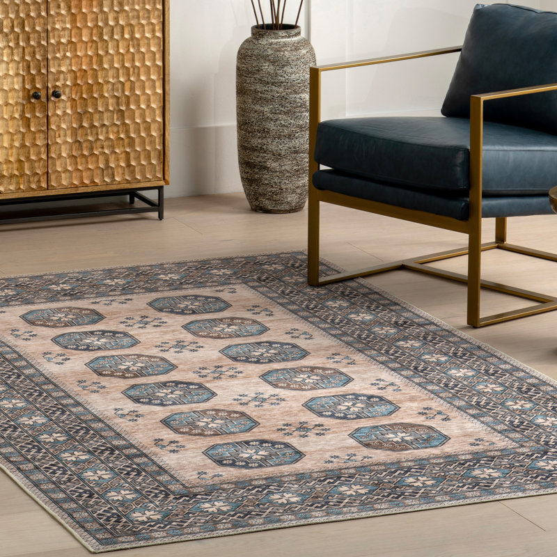Idra Multi Medallion SplashGuard Machine Washable Area Rug, Rectangle 4' x 5'