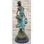 Figurine classique Eleanora