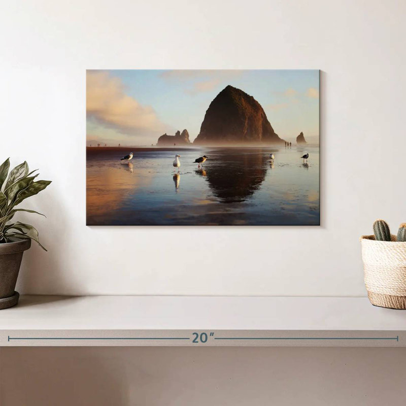Gillard Haystack Rock Seagulls, 8" H x 12" W