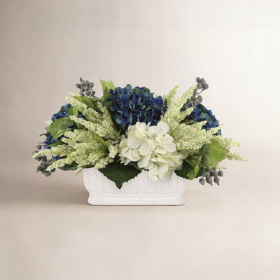 Arrangement de hortensias et bruyère Allan