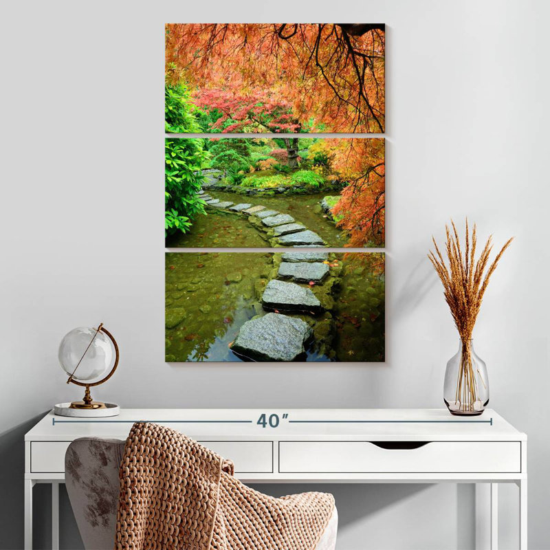 Alvord Autumn At Butchart Gardens, H 32 po x l 20 po