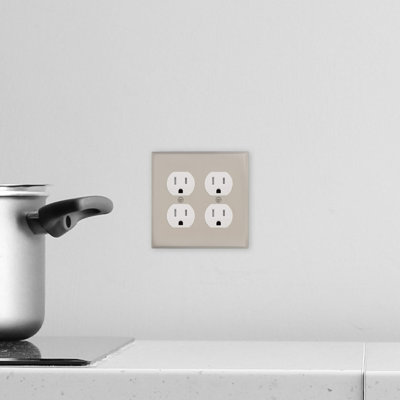 New York 2-Gang Duplex Outlet Wall Plate