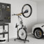 Support à vélo réglable vertical Aage, rangement intérieur peu encombrant