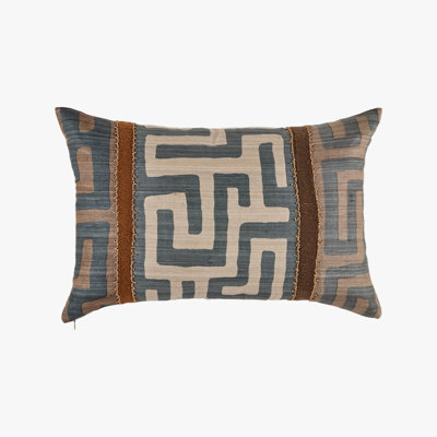 Kasai Pillow Cover & Insert