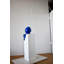 Statue de sucette bleue montée sur un piédestal en résine blanche, taille: 10 po x 10 po x H 59 po