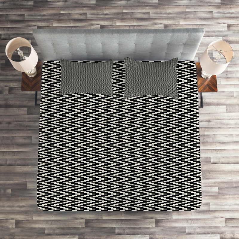 Modern & Contemporary Polyester Chevron / Zig Zag Coverlet, King Bedspread + 2 Shams