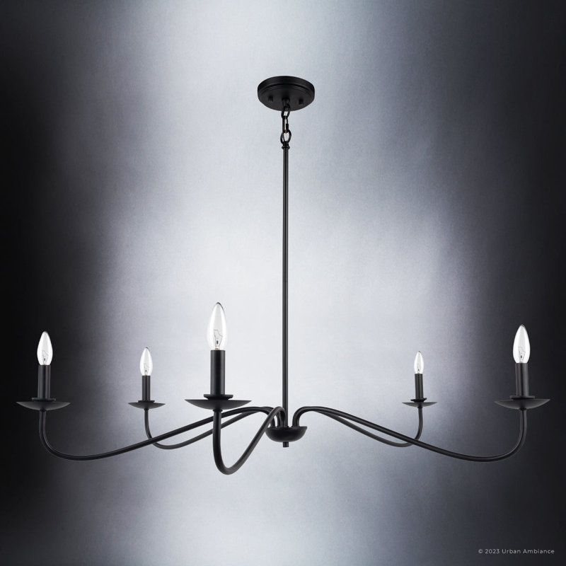 Lustre classique / traditionnel à 5 lumières de style bougie Friedemar, Noir mat