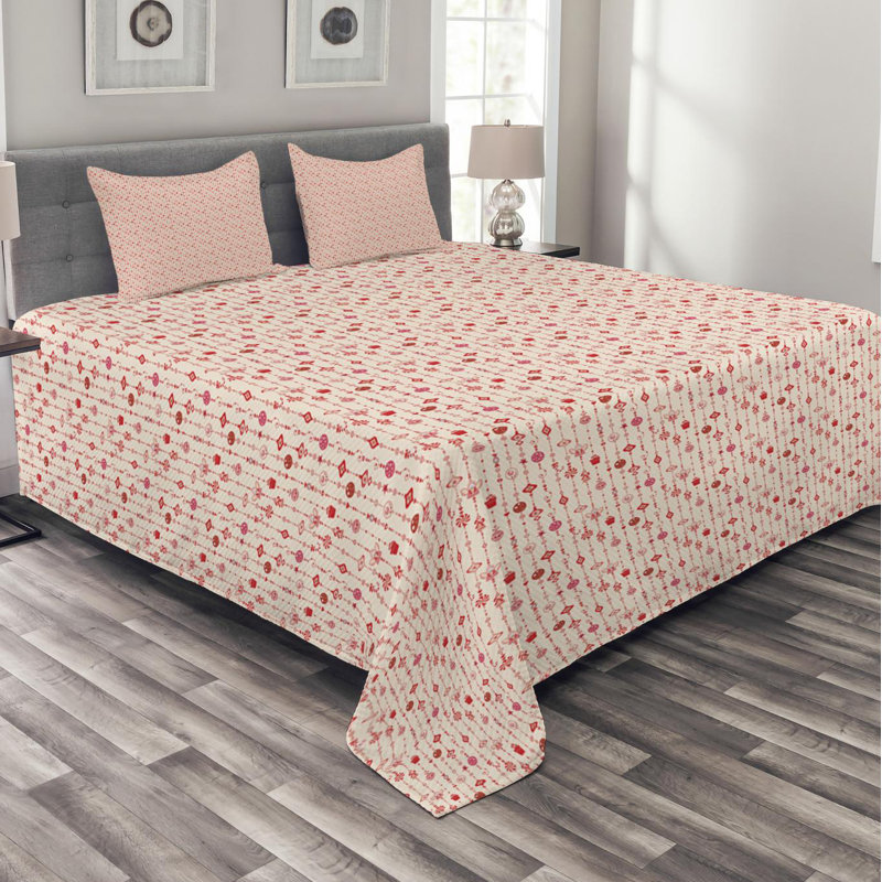 Traditional Polyester Coverlet, Queen Coverlet + 2 Shams