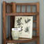 Petite armoire d'appoint délicate et élégante-102526837