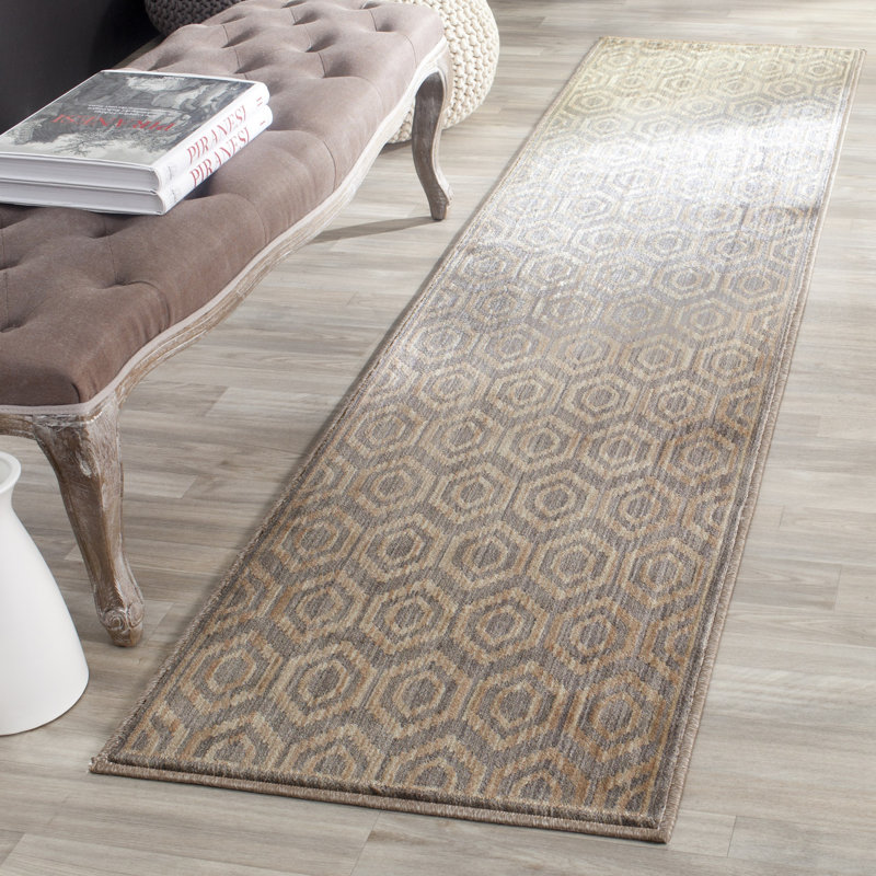 Sarabia Infinity Performance Geometric Rug, Runner 2' x 8'