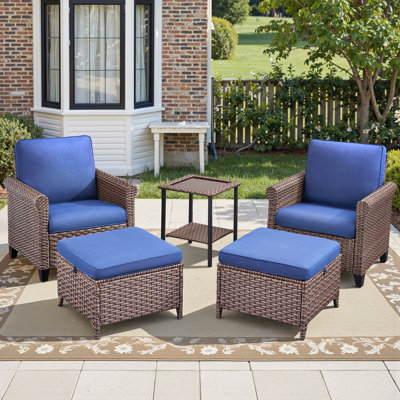 Ensemble de mobilier d'extérieur 5 pièces, 2 chaises longues, 2 repose-pieds et 1 table basse avec osier tissé à la main, structure en acier thermolaqué, coussins résistants aux intempéries - parfaits pour la terrasse, le jardin et le balcon