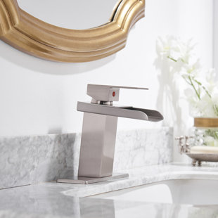 Single-Hole Single-handle Bathroom Faucet with Drain Assembly