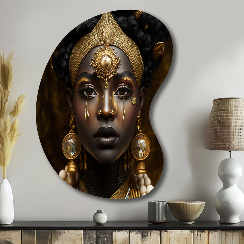 Femme tribale africaine I - forme de flèche afro-américaine - art mural asymétrique en métal, H 39 po x l 28 po