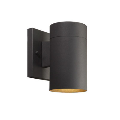 UNE LUMIÈRE EXTÉRIEURE