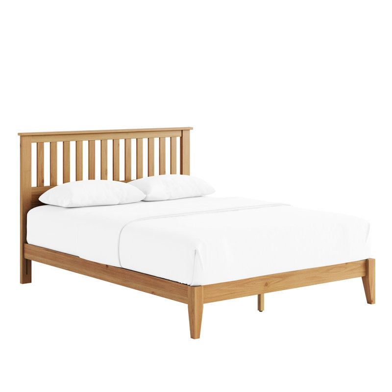 Grand lit à panneau Mission avec une finition brun moyen, un système de lattes intégré et des rails latéraux d'une seule pièce pour un style moderne de chambre à coucher en bois chaud, des lattes de glissement adhésives et beaucoup moins d'espace