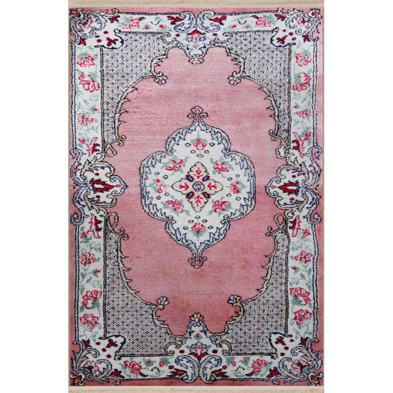 Tapis rectangulaire Darely, Rectangle 2 pi 8 po x 5 pi