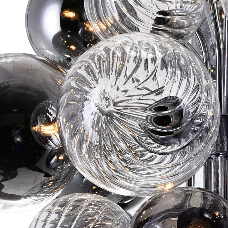 Lustre 15 lumières avec finition chromée