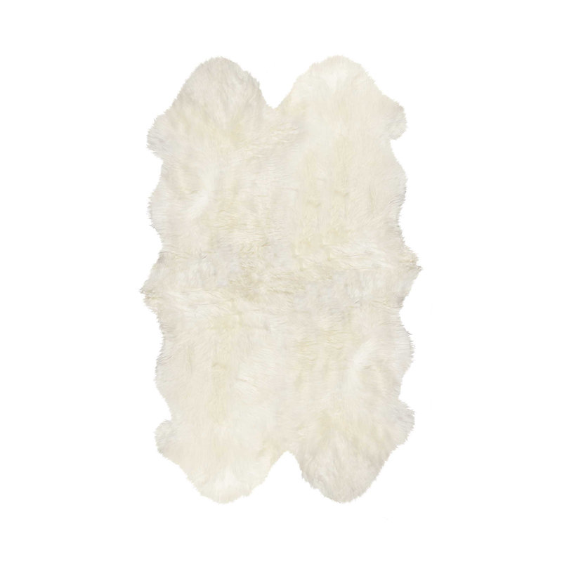 Colello Natural New Zealand Sheepskin Area Rug, Novelty 4' x 6'
