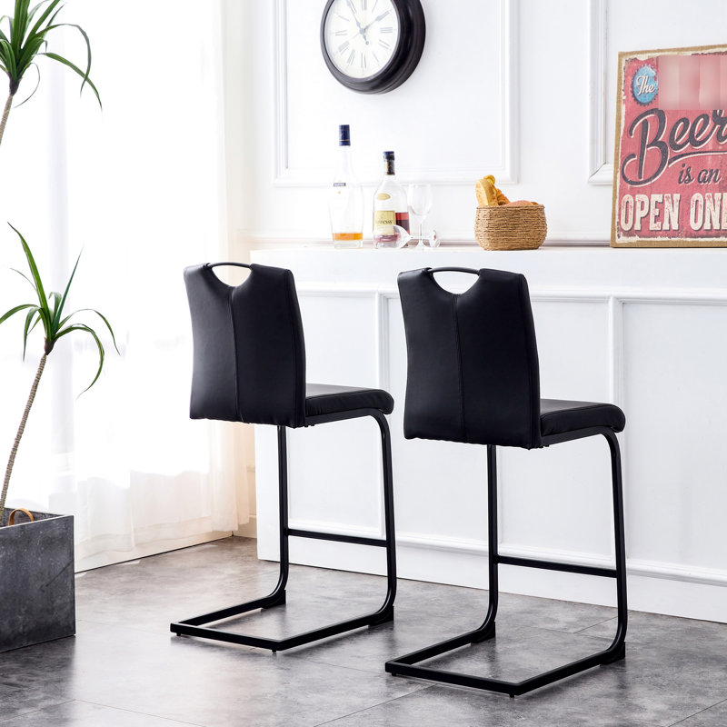2 pièces de comptoir de salle à manger en PU noir - et fermes, multifonctionnelles pour différents cas de figure, repose-pieds et poignée confortables, installation facile à nettoyer 2, et avec poignée apaisante. Assembler