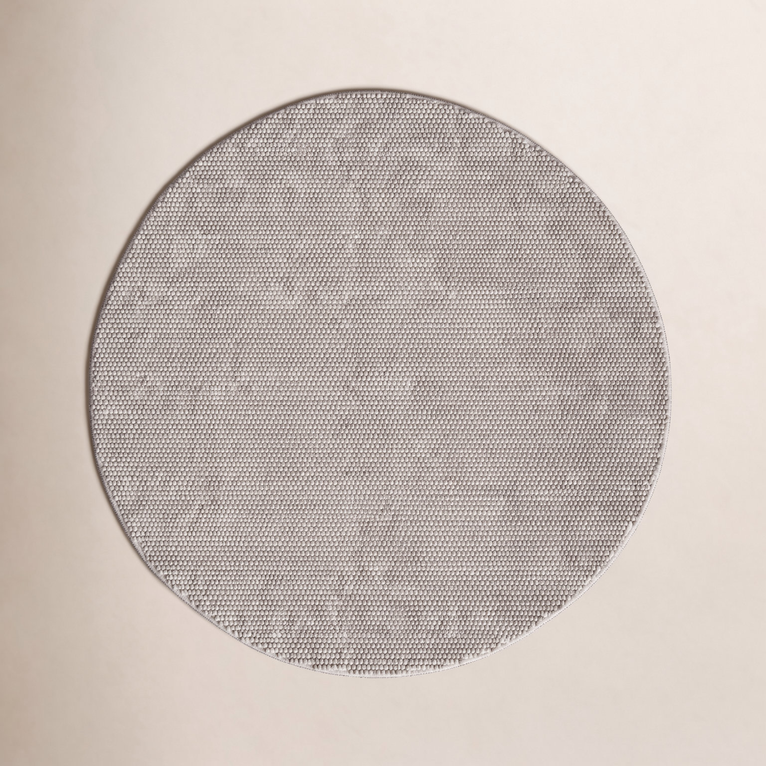 Elle Silver Hand-Woven Wool Rug, Round 8'
