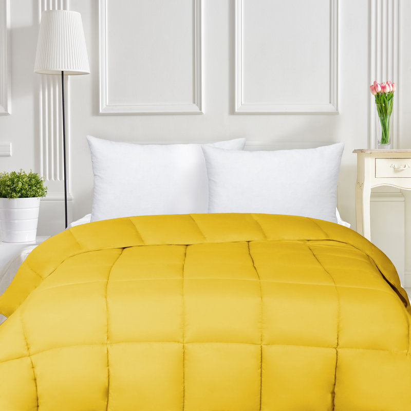 Twin Yellow Microfiber Reversible Comforter with Down-Alternative Fill