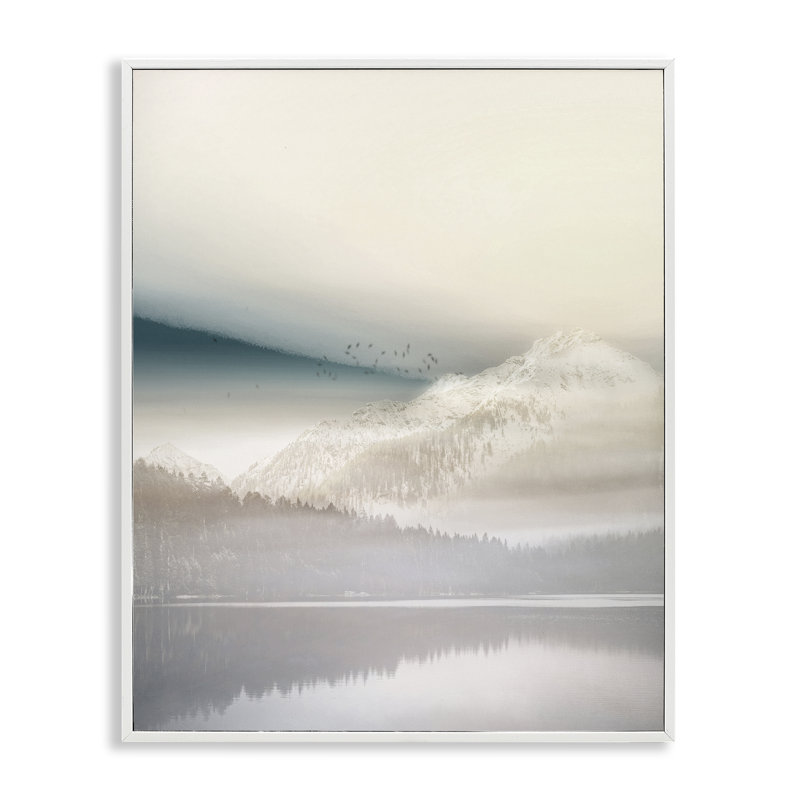 Estampe numérique paysage montagneux vanille, design par Gemma Bardot, H 14 po x l 11 po, Giclée encadrée blanc bord de mer