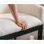Chaise avec accoudoirs et chaise de salle à manger rembourrés en lin Belsford-925831104-925831119