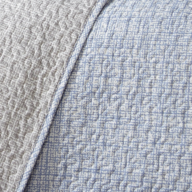 Rines Polyester Geometric Shapes Quilt, King/California King Quilt + 2 Shams
