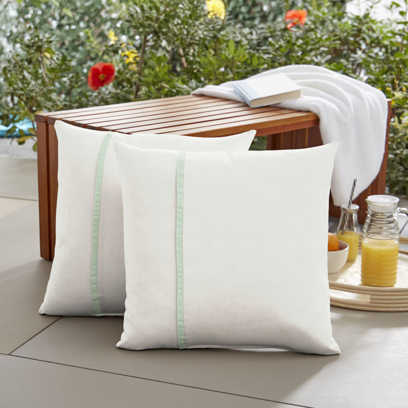 Coussin intérieur / extérieur Highland, 18 po x 18 po