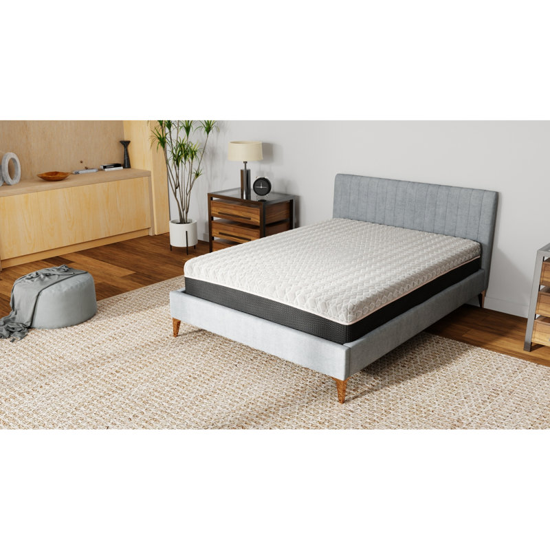 Très grand matelas en cuivre - 14 pouces de confort. Ressorts ensachés 4 po, doux 2 po, ressorts ensachés 6 po avec support de bord. Mousse gris-noir. Couche de sommeil rafraîchissante, et