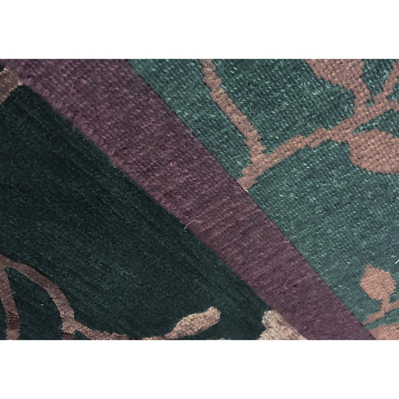 Hand Woven Wool Floral Area Rug