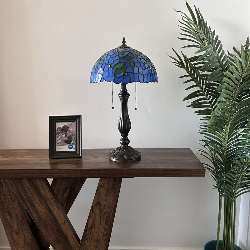 Lampe de table Bernia Tiffany vitrail vert avec ampoule DEL incluse et interrupteur à chaîne 22 po, Bleu