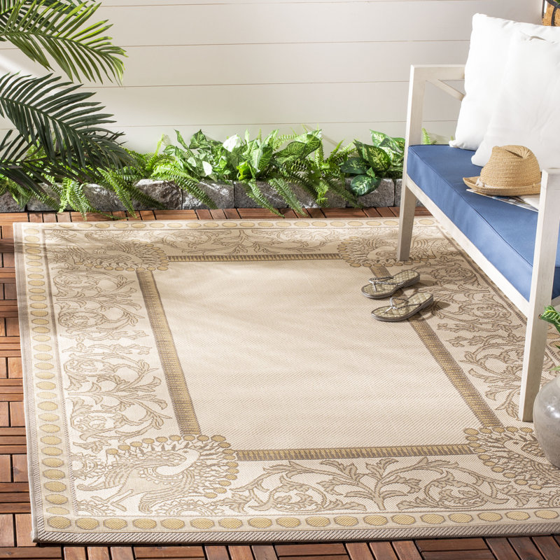Tapis oriental beige Liddington, Rectangle 4 pi x 5 pi 7 po