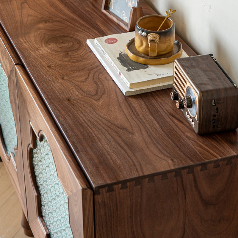 Armoire décorative à dessus large avec incrustations en verre