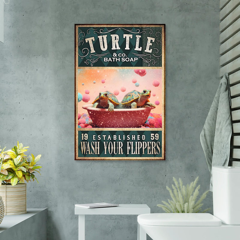 «Turtle Bath Soap On Canvas», impression sur toile, H 36 po x l 24 po x P 1,25 po
