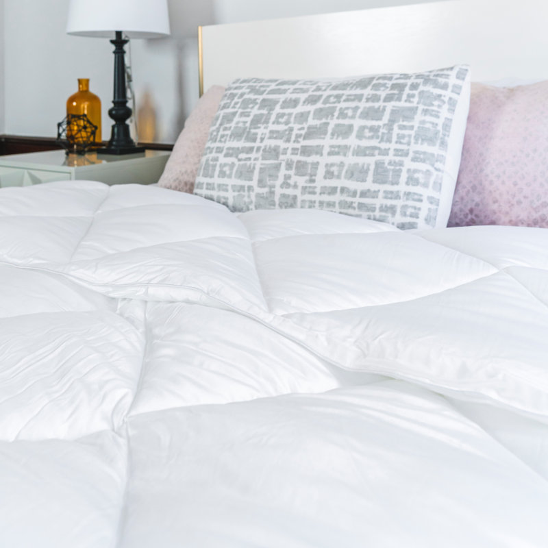 Utilitarian TENCEL Baffle Box Stitch Solid Colour Comforter, King Comforter