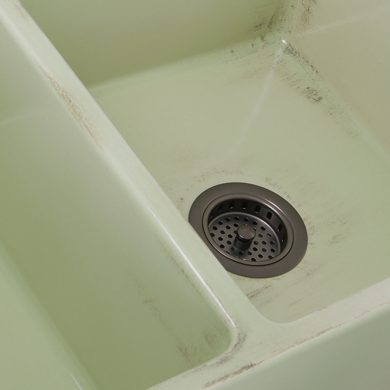 Vineyard 33'' L Farmhouse / Apron Double Bowl Fireclay Kitchen Sink, Shabby Green